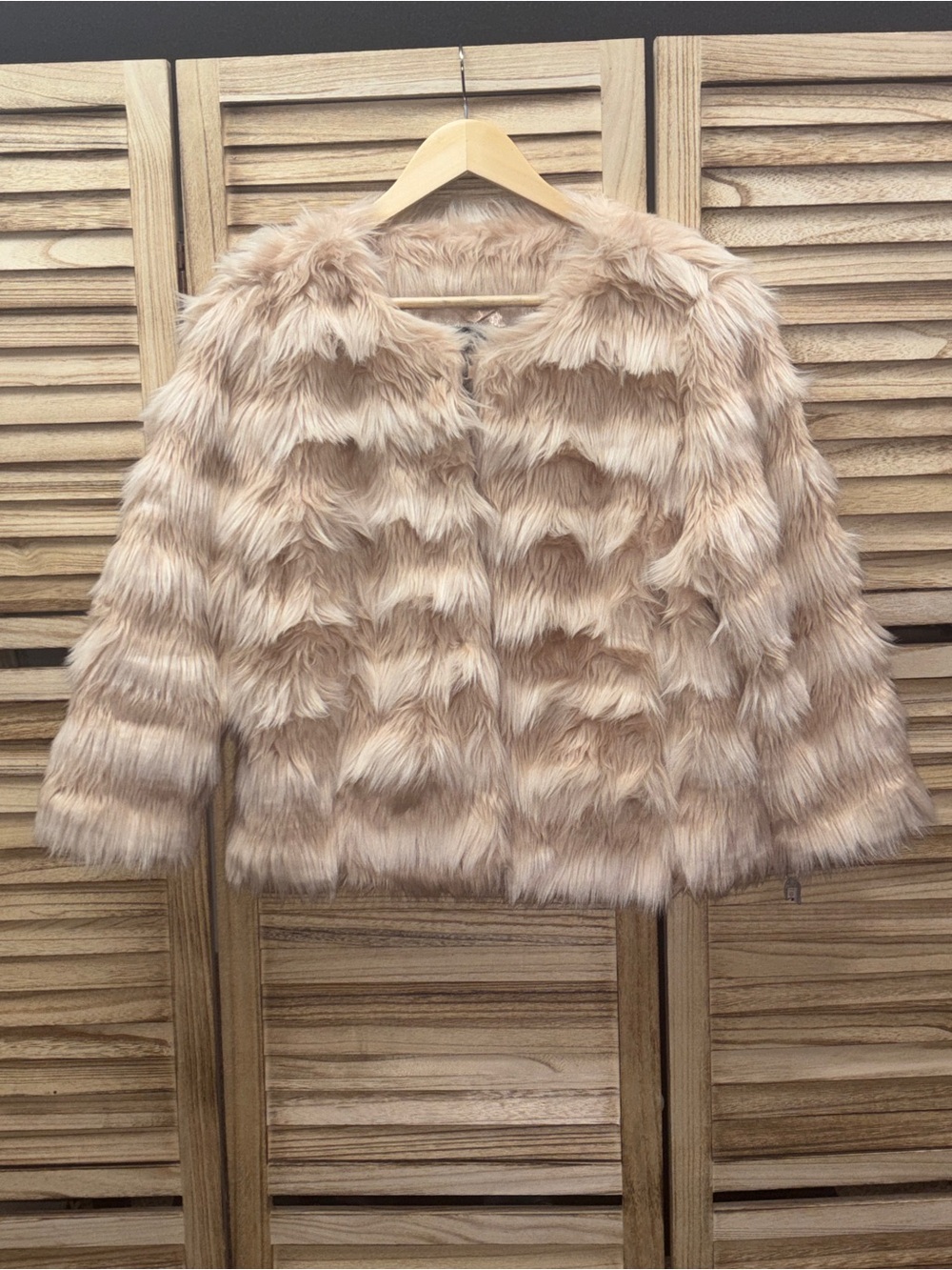 Mossimo Faux Fur Cropped Sleeve Jacket – NWT "Peach Puff" XL